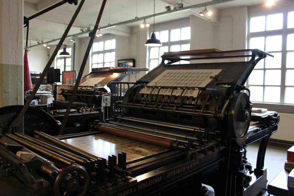 Detail van een industriele drukmachine